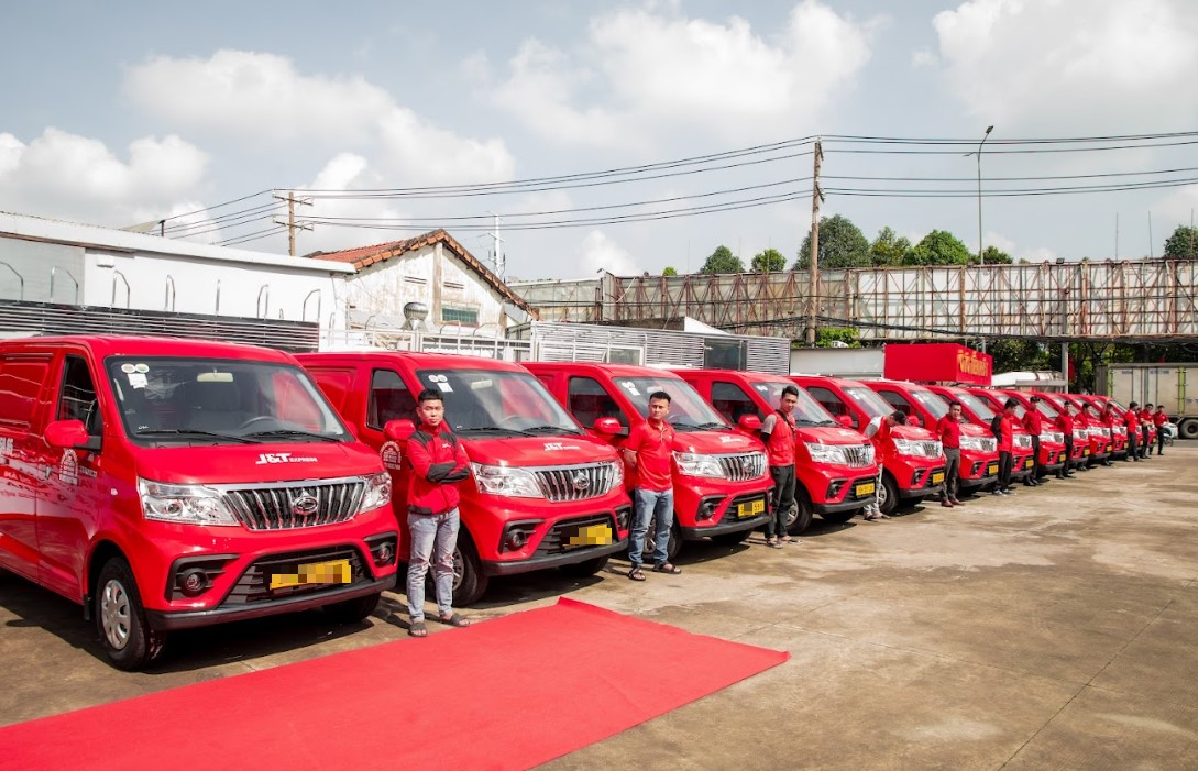 Xe Tải Tera V6: Nhỏ Gọn, Mạnh Mẽ, Phù Hợp Đô Thị