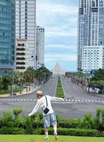 Tháp tam thắng vt